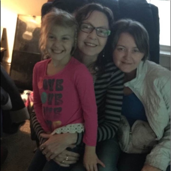 Meet your Posher, Mary - Picture 7 of 8